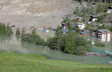 Catastrophe naturelle à Blatten : La majeure partie du village a été détruite par un éboulement de rochers